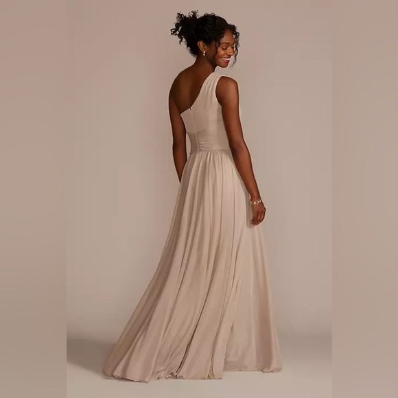 David’s Bridal One-Shoulder Mesh Bridesmaid Dress with Full Skirt - Picture 2 of 4